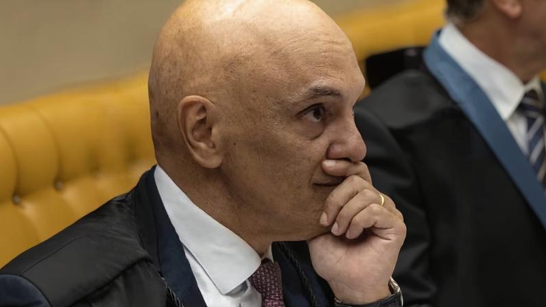 Moraes: ministro defende que suspensão preserva segurança jurídica — Foto: Brenno Carvalho/Agência O Globo