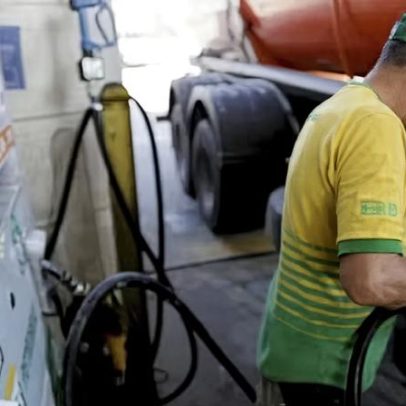 Governo concede subvenção de R$ 1,12 por litro de diesel às refinarias