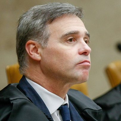 André Mendonça se reúne com a PF após conversas entre Flávio e Vorcaro