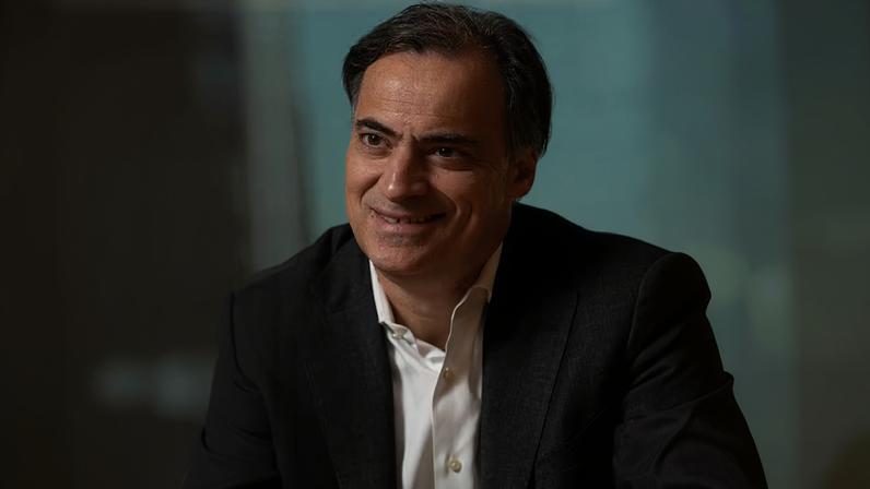 Petróleo cai 7% e Ibovespa sobe com maior apetite a risco