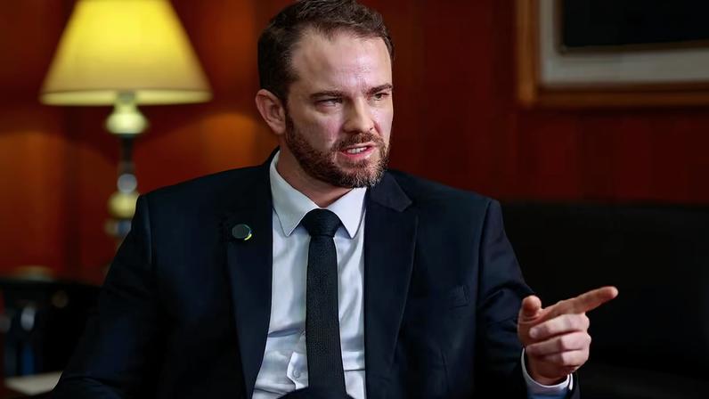 Dario Durigan, ministro da Fazenda: “É acordo ou vamos caminhar para a liquidação do Banco de Brasília” — Foto: Wenderson Araujo/Valor