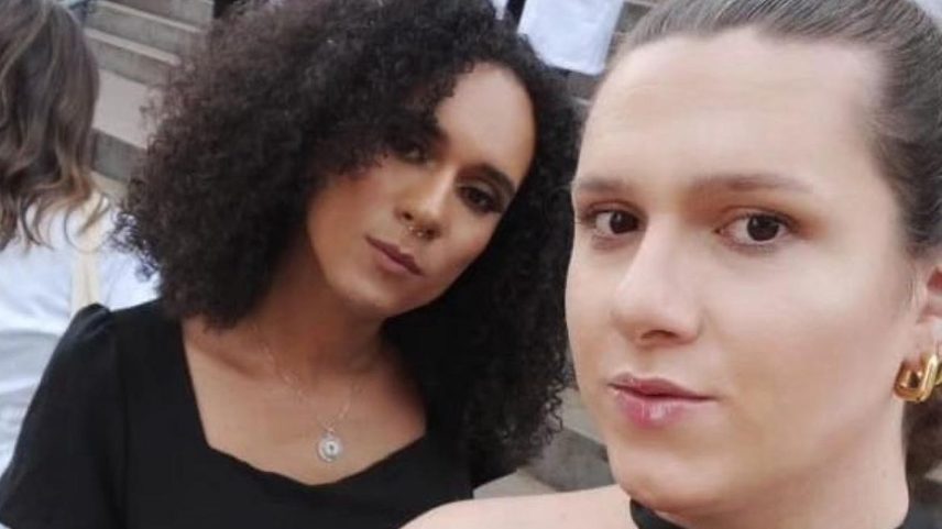 Louise e Stella se conheceram na faculdade de medicina da USP em Ribeirão Preto, SP, e compartilharam processo de transição — Foto: Arquivo pessoal