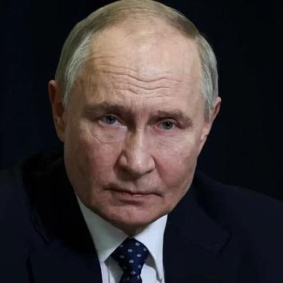 Ucrânia acusa Rússia de violar cessar-fogo; países anunciam tréguas distintas