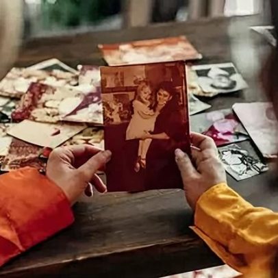 IA transforma fotos antigas em presente personalizado para o Dia das Mães