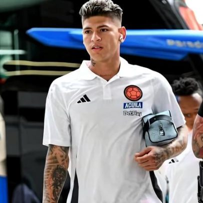 Carrascal é multado pelo Flamengo após expulsão contra o Palmeiras