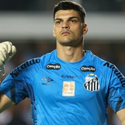 Santos muda escalação: Brazão é convocado para a final da Sula