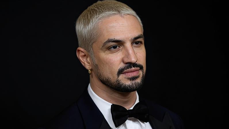 Gabriel Leone será novo embaixador da moda masculina da Louis Vuitton