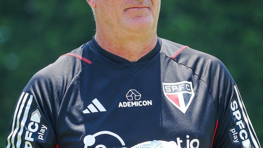 Dorival Júnior em treino do São Paulo — Foto: Divulgação