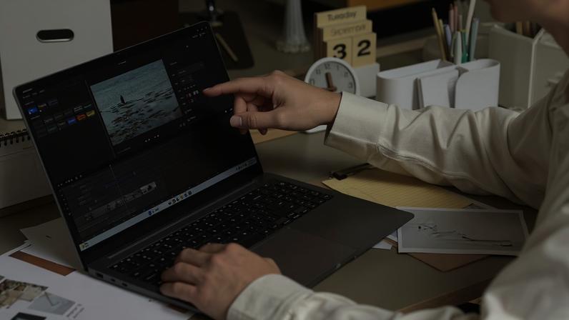 Samsung Galaxy Book4 Pro é uma escolha para profissionais mais exigentes — Foto: Divulgação/Samsung