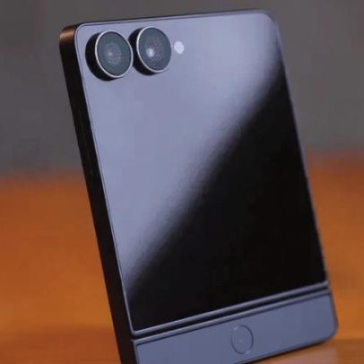 Galaxy Z Flip 8 pode estrear tela que não deixa marcas, sugere rumor
