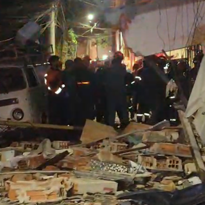 Explosão em SP deixa três homens hospitalizados, um em estado grave