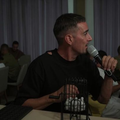 Feira FC aposta em Thiago Galhardo para sucesso no campo e na internet