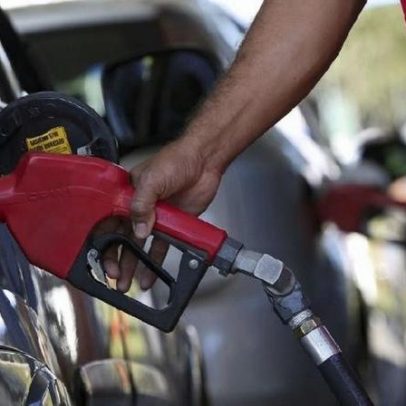 Gasolina, álcool e diesel caem; gás de cozinha sobe, diz ANP
