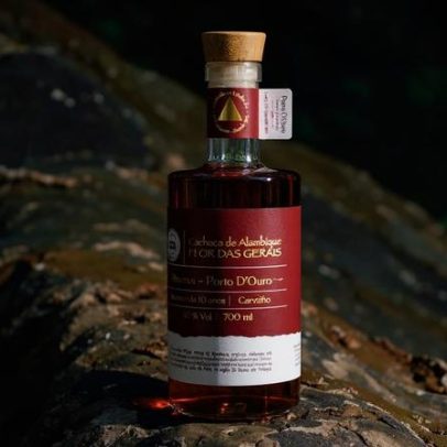Cachaça de Felixlândia é premiada em concurso internacional na França