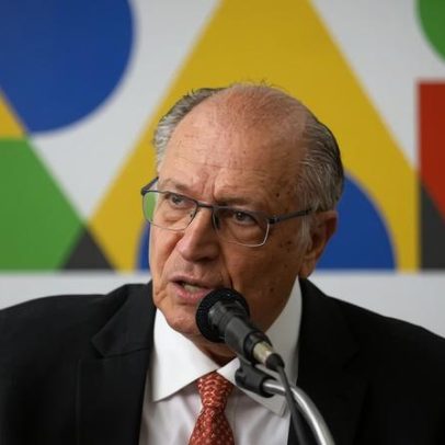 Alckmin culpa Bolsonaros e afirma que decisão dos EUA não ajuda