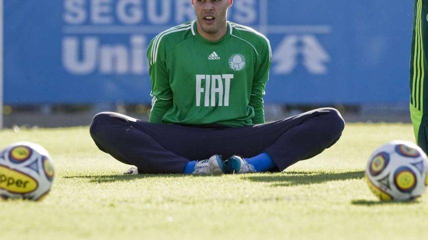 O ex-goleiro do Palmeiras Deola publicou na plataforma profissional LinkedIn que está em busca de uma nova oportunidade de trabalho.