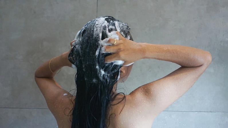 Lavar o cabelo