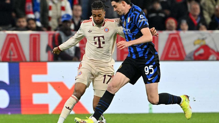 Michael Olise, do Bayern, contra a Inter na Champions