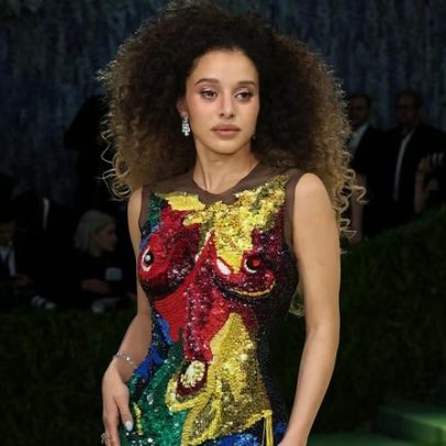 Chase Infiniti apresenta nova cor de cabelo no Met Gala 2026
