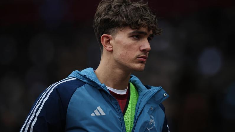 Max Dowman se tornou o jogador mais jovem a vencer a Premier League