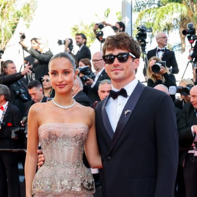 Charles Leclerc desfila no Cannes com Alexandra após casamento em Mônaco