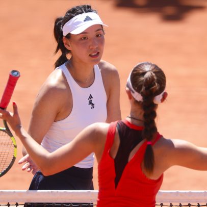 Tenistas recusam aperto de mão após suspeita de trapaça em Roland Garros