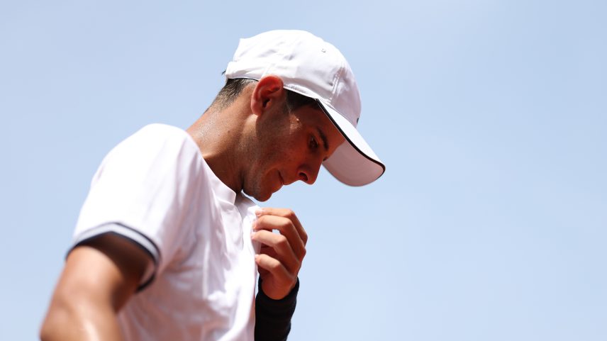 Rafael Jodar se envolveu em polêmica com boleira em Roland Garros — Foto: Clive Brunskill/Getty Images