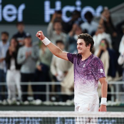 Jornal espanhol exalta João Fonseca após vitória sobre Ruud em Roland Garros