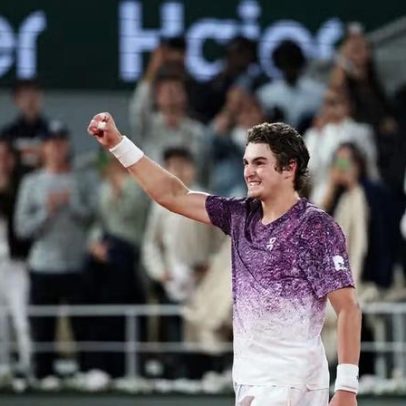 João Fonseca elogia rival em Roland Garros pelo jogo no saibro