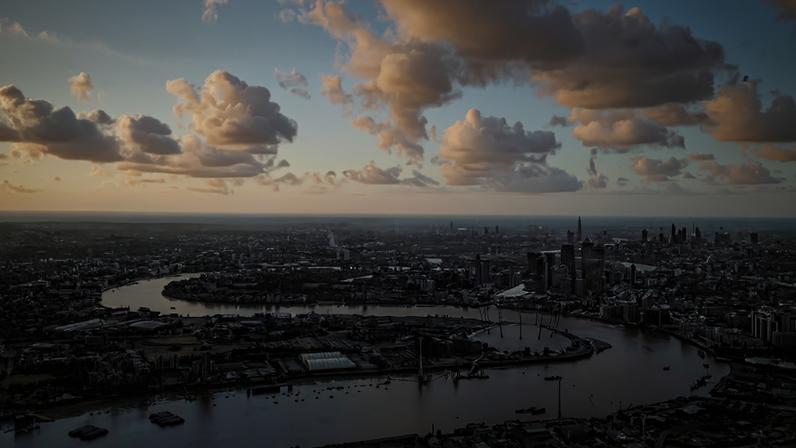 Vista do River Thames, em Londres. O rio ganhou o primeiro trecho oficialmente reconhecido para banho na capital britânica, após pressão de ambientalistas.