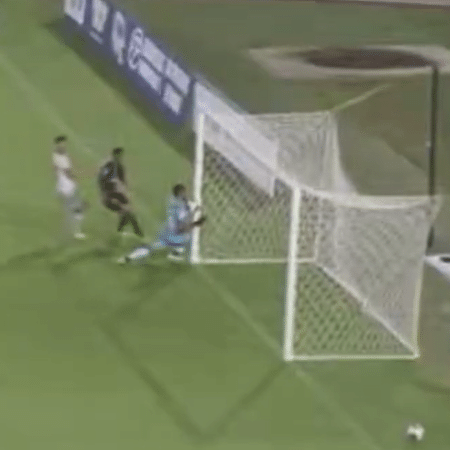Gol contra polêmico em Alianza FC x Sporting San Miguelito, pela Liga Panamenha