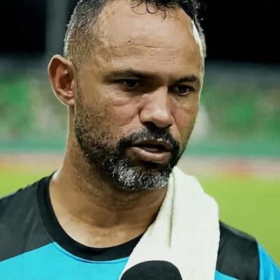 Juiz mantém prisão e goleiro Bruno é transferido para presídio em Bangu