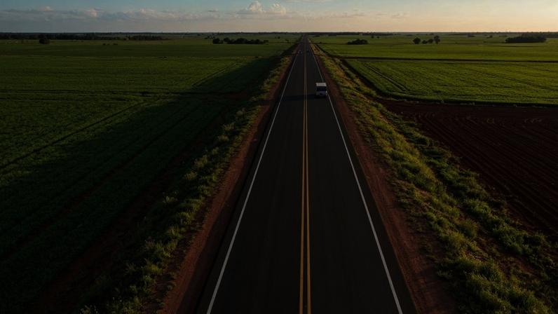 Governo destina R$ 2,6 milhões para pavimentação de estradas em Riachão, no Maranhão