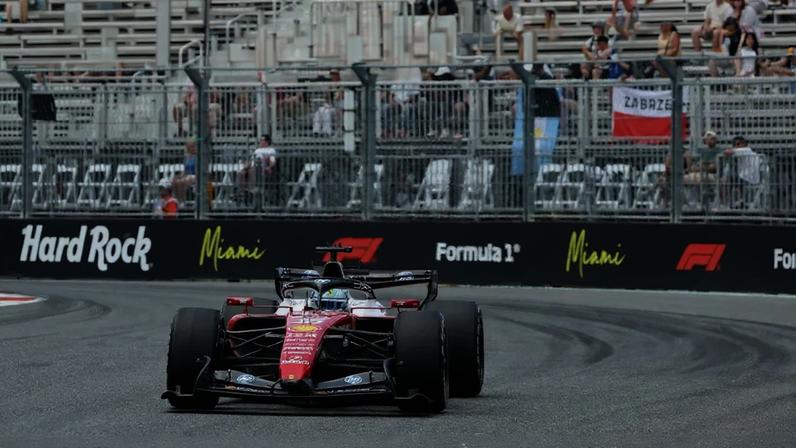 Charles Leclerc no GP de Miami pela F1 2026 (Foto: CHARLY TRIBALLEAU / AFP)