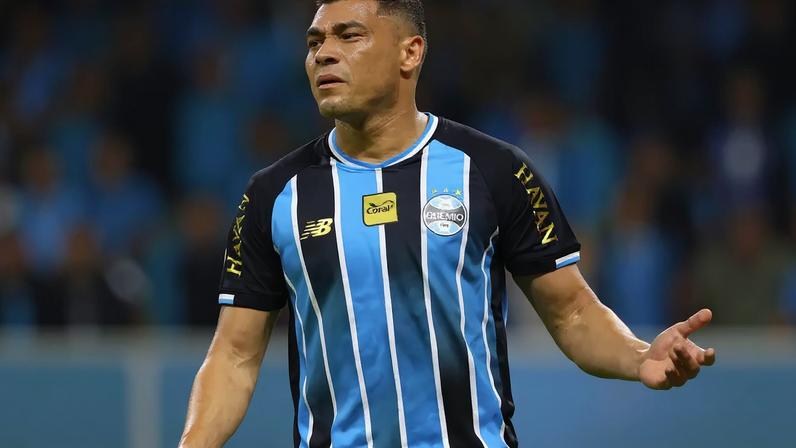 Grêmio tentará quebrar longo tabu contra o Corinthians