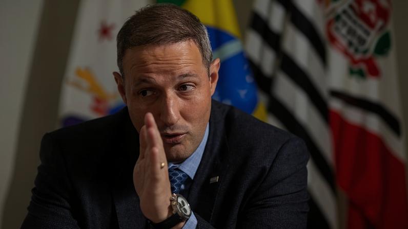 Derrite lidera intenções de voto para o Senado em SP