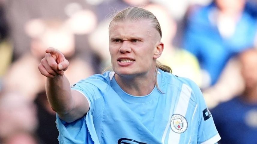 Haaland em ação durante jogo entre Manchester City e Arsenal no Campeonato Inglês