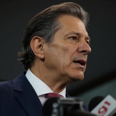 Haddad acusa Tarcísio de subserviência aos EUA após decisão sobre PCC