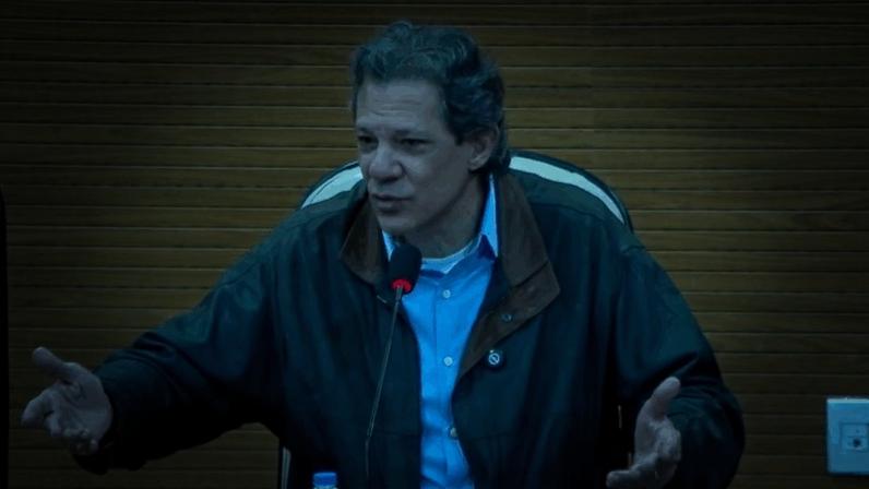 Haddad diz que esquerda domina redes sociais há uma década
