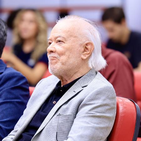 Harry Massis Júnior, presidente do São Paulo, ao lado do executivo de futebol Rui Costa