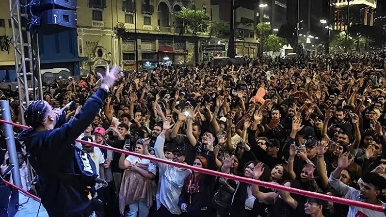 Encontro de dança Hip Hop durante a Virada Cultural de São Paulo