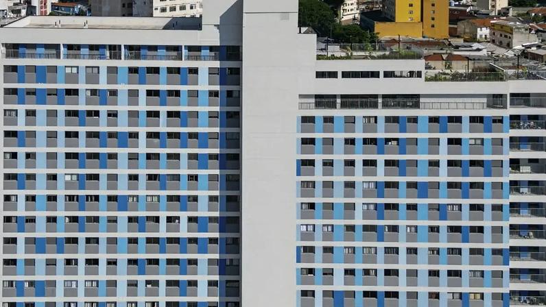 Imóvel na Bela Vista, no centro de São Paulo, feito pelo programa Habitação de Interesse Social, mas que, de acordo com denúncias feitas pelo vereador Nabil Bonduk (PT), teria 80% das unidades vendidas a investidores e usadas para aluguel de temporada (Reprodução/Divulgação)