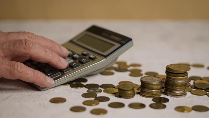 Especialista aponta 5 cuidados antes de contratar empréstimo