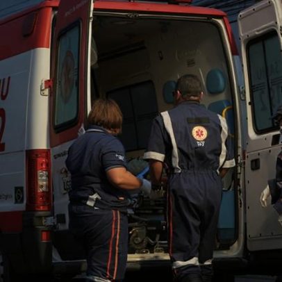 Homem que caiu de cavalo recebe atendimento médico e é preso