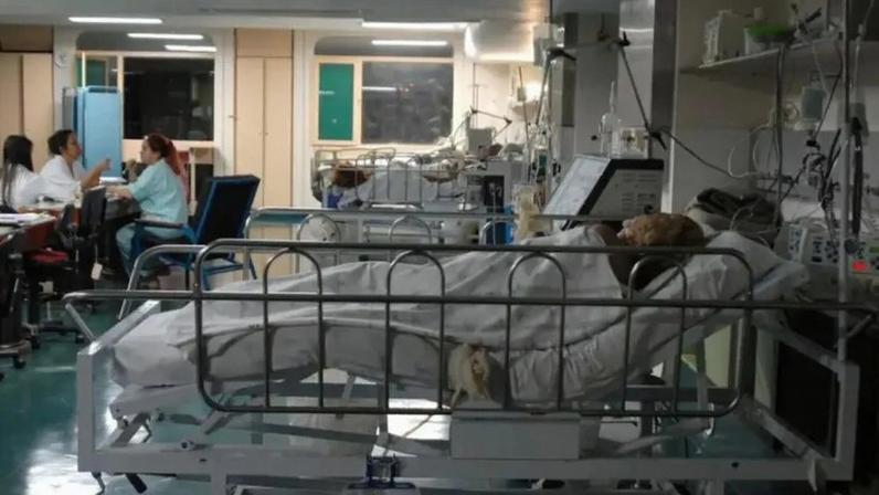 O estudo aponta que, até 2050, cerca de 3,5 milhões de mortes por ano podem ser atribuídas a essas infecções; na imagem, um leito hospitalar em São Paulo