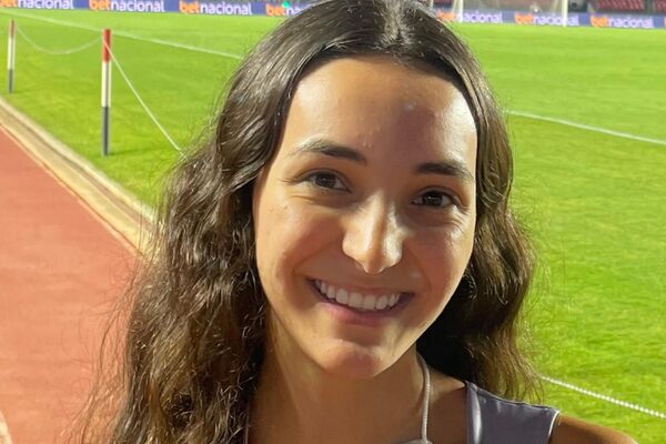 João Fonseca enfrenta ídolo top 4 do mundo em busca de vaga nas oitavas de final