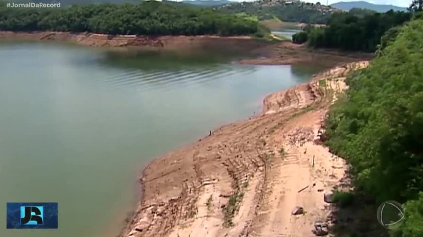 Sistema Cantareira segue em nível baixo e acende alerta para crise hídrica na Grande SP
