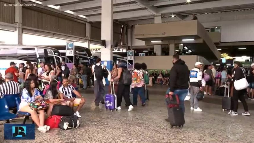 Rodoviária do RJ deve receber 215 mil passageiros durante o feriado de 1º de maio
