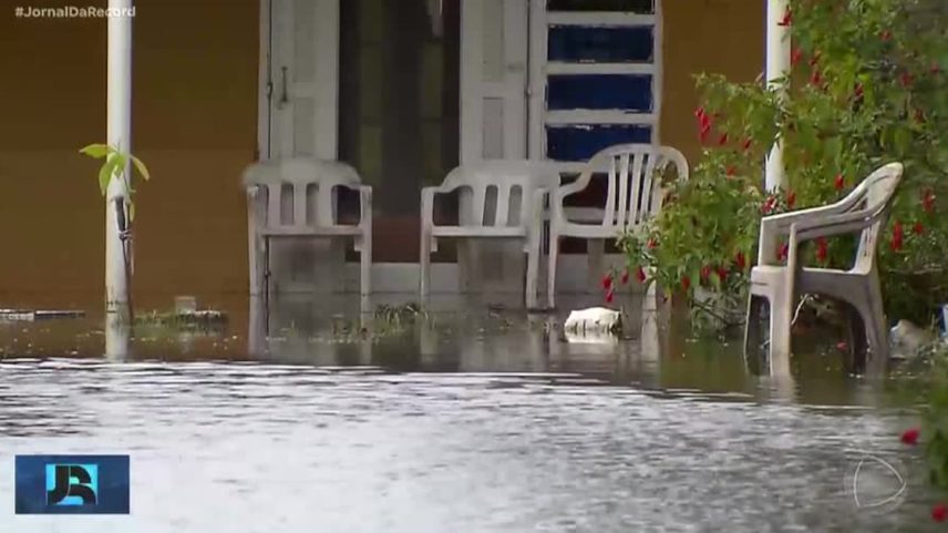 Temporal no RS deixa pescador morto, três desaparecidos e 19 cidades afetadas