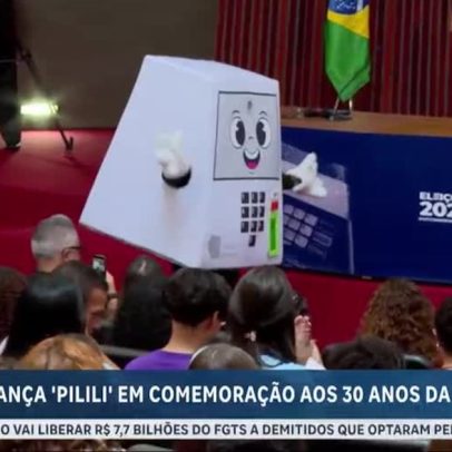 TSE lança mascote em comemoração aos 30 anos da urna eletrônica